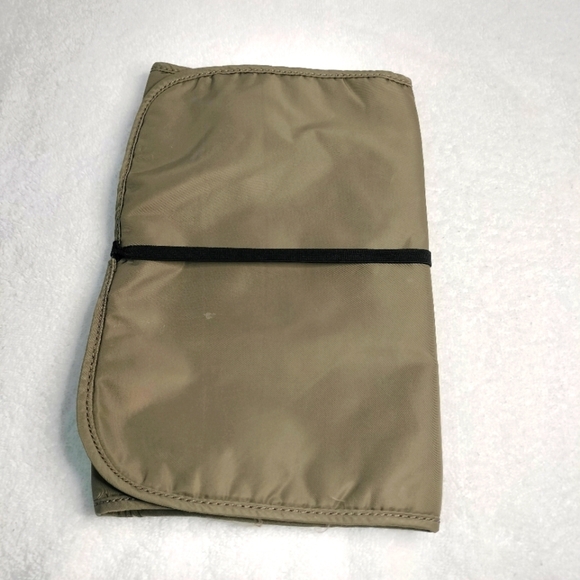 Marc By Marc Jacobs Olive Baby Bag - Picture 15 of 16